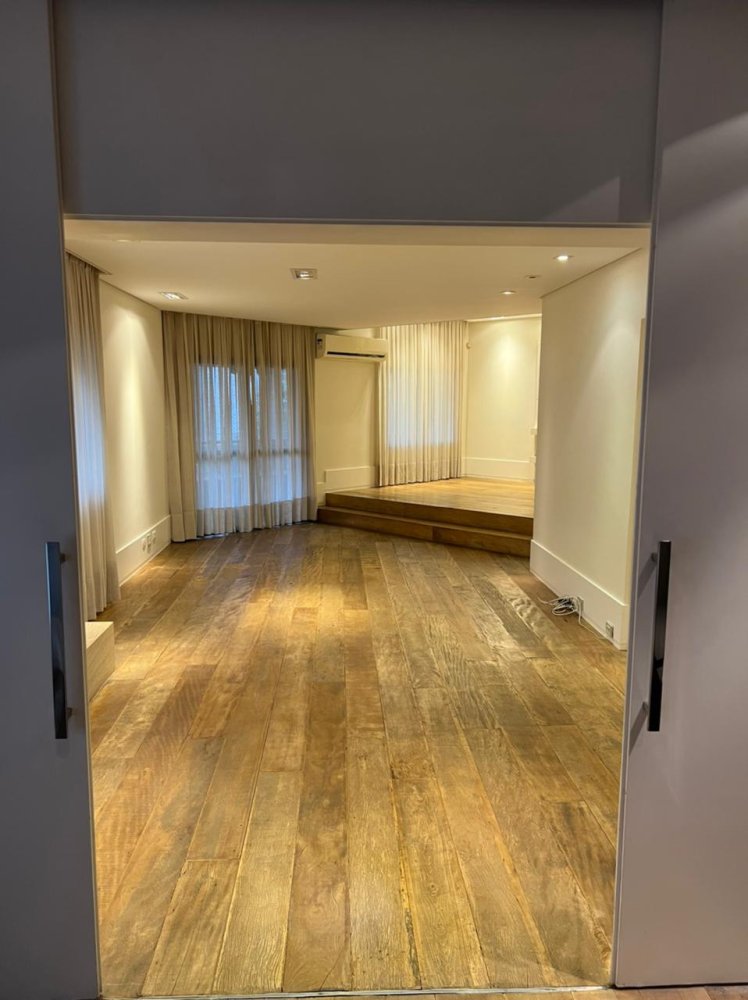 Apartamento Alto Padrão - Venda - Itaim Bibi - São Paulo - SP
